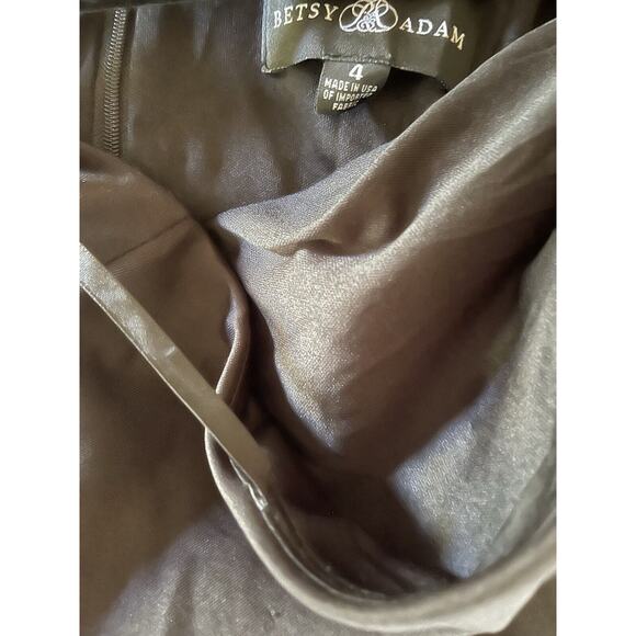 BETSY&ADAM Daisy" Long Scuba Ruffle Crepe One Shoulder Dress 4 $269 NWT - Picture 8 of 8